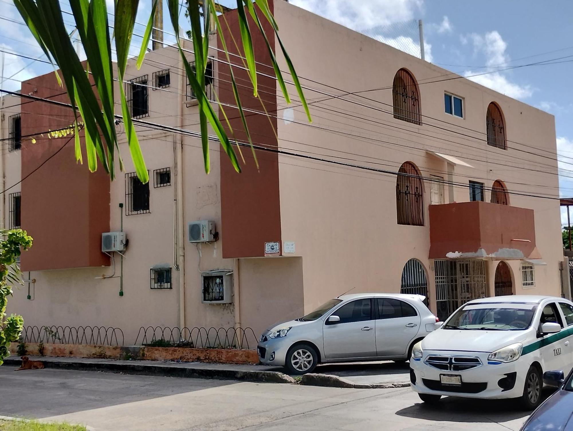 Casa De Huespedes Los Santos 坎昆 外观 照片